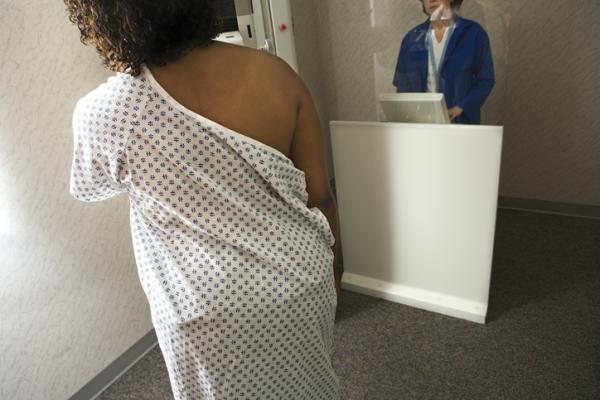 If Black women begin mammography screening every other year starting at age 40, breast cancer deaths could be reduced by 57 percent compared to starting screening 10 years later — as is currently recommended by some organizations — according to analyses conducted by a modeling team that is part of the Cancer Intervention and Surveillance Modeling Network (CISNET), funded by the National Cancer Institute. #mammography