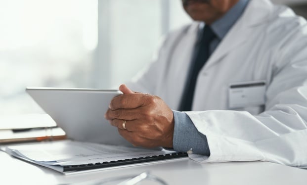 When Patients Read Radiology Reports First