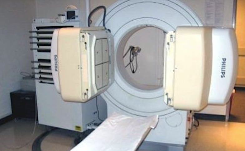 Philips Medical System is recalling its older Forte Gamma Camera SPECT imaging systems due to the possibility of the detectors falling off of the unit onto the patient. The two gamma cameras can bee seen in this photo on either side of the patient bed. These can be rotated above the patient.