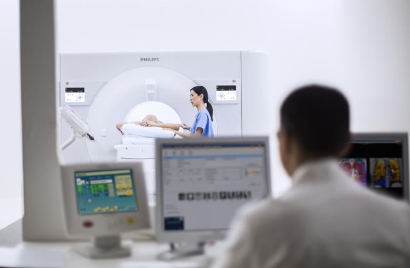 The Philips IQon Elite debuted at RSNA 2017 with features designed for emergency and trauma imaging. #RSNA2017, #RSNA17