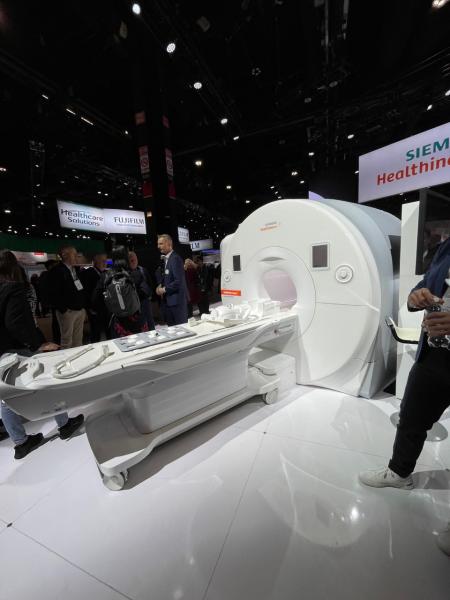 At RSNA22, Siemens showcased 3 works-in-progress, including the MAGNETOM Terra.X 7T MR scanner. The 7T MRI scanner for diagnostic imaging and is designed for unprecedented breakthroughs in clinical care. 