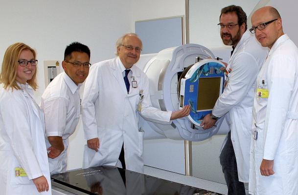 IBA, Klinikum Bayreuth Germany, first clinical application, Dolphin Transmission Detector, quality assurance, radiation therapy