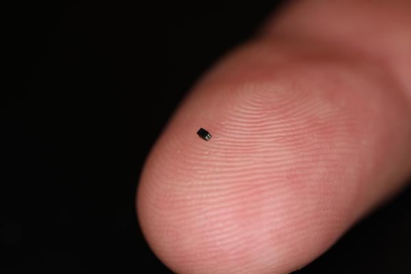 OmniVision Announces Guinness World Record for Smallest Image Sensor