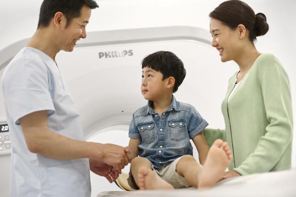 Philips, Access CT, debut, ECR 2017, RSNA 2017