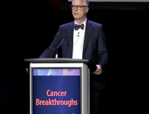 During the highly-anticipated “Cancer Breakthroughs” session at ASTRO2022, incoming ASTRO President Jeff Michalski, MD, MBA, FASTRO, moderated the presentation of significant findings. Image courtesy of ASTRO.