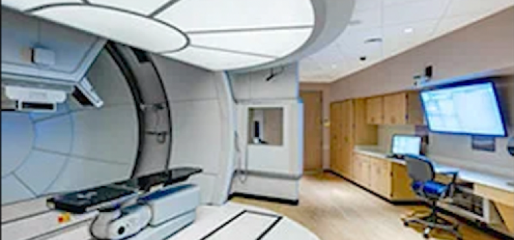 Ultra-high dose-rate radiation treatment found safe and effective for pain relief in small trial of patients with metastatic cancer